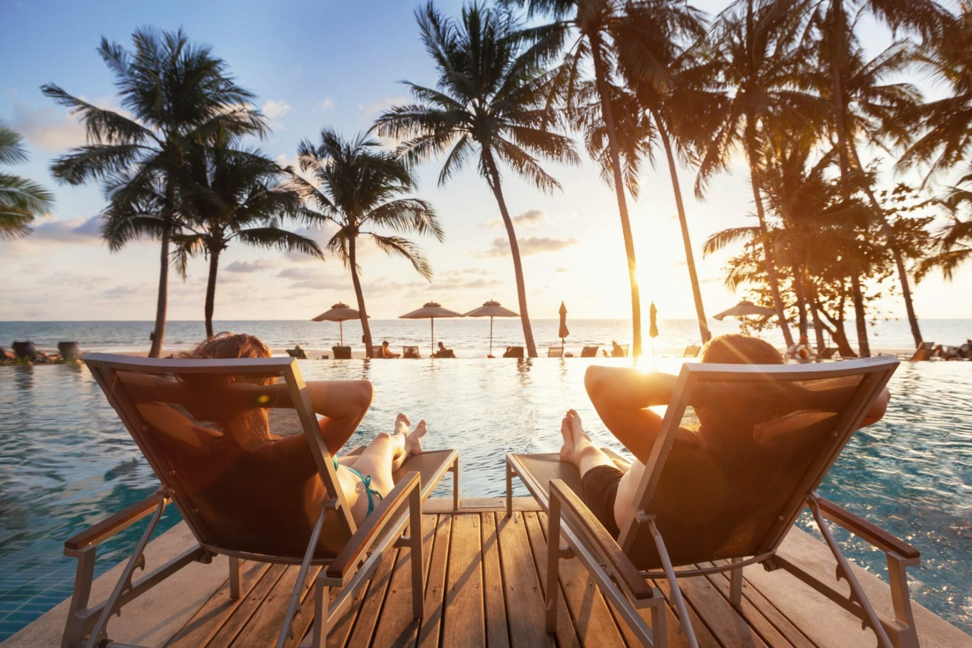 Luxury,Travel,,Romantic,Beach,Getaway,Holidays,For,Honeymoon,Couple,,Tropical