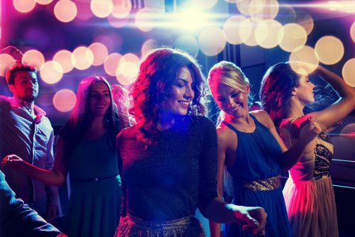 Club Urlaub Frauen Erwachsene Party Tanzen Abend